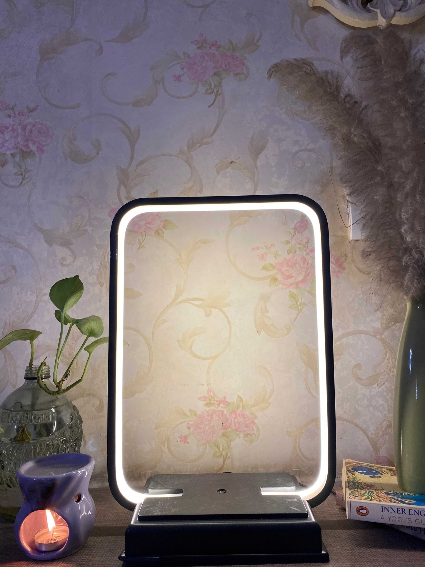 Ram Lalla with LED Frame