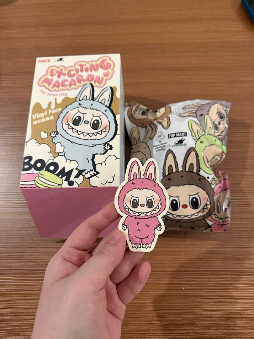 LABUBU – The Monsters: Exciting Macaron Series (Mystery Pack)